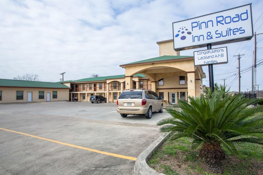 Pinn Road Inn And Suites Lackland Afb And Seaworld Сан-Антоніо Екстер'єр фото